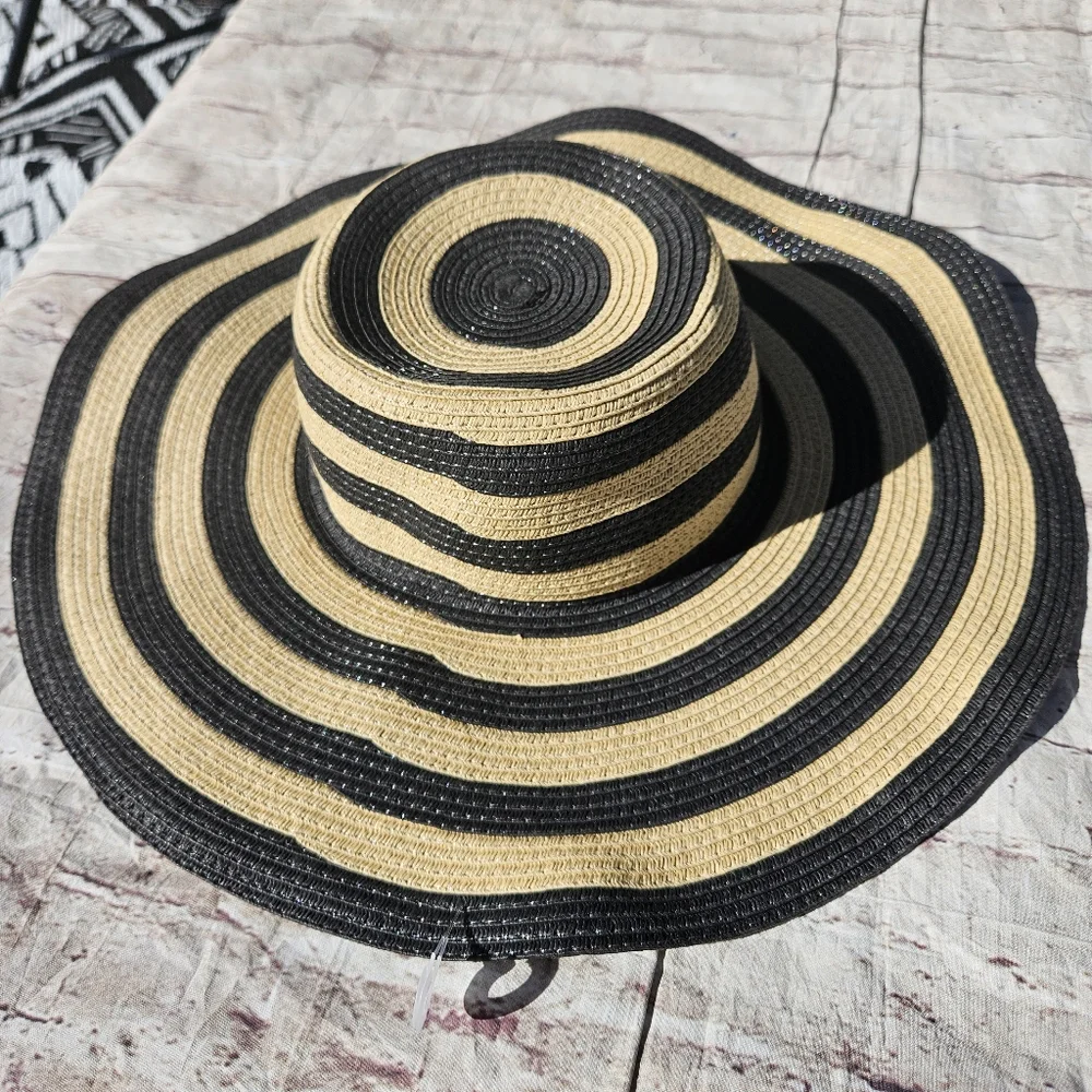 J.Crew Floppy Sun Hat Striped Wide Brim Beach Black Tan Natural Straw Boho
